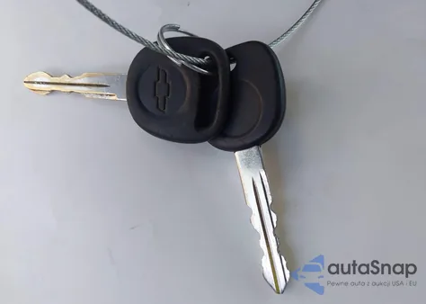 2003 Chevrolet S-10 Ls from USA, damaged, VIN 1GCCS14X538184510